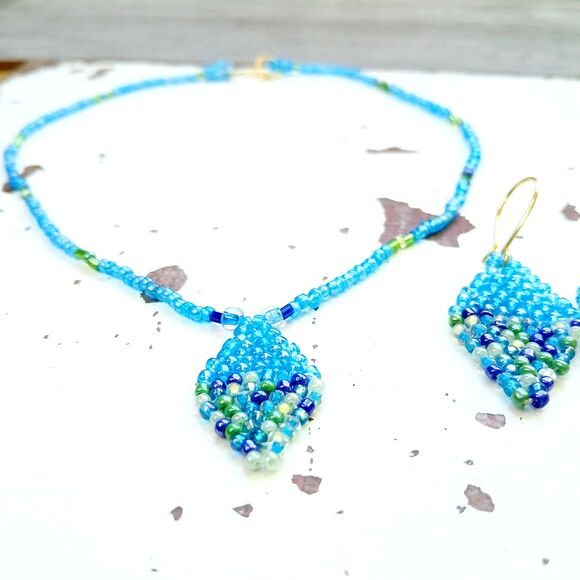 Beaded Choker & Earring Set, Blue & Green - Picture 6 of 6